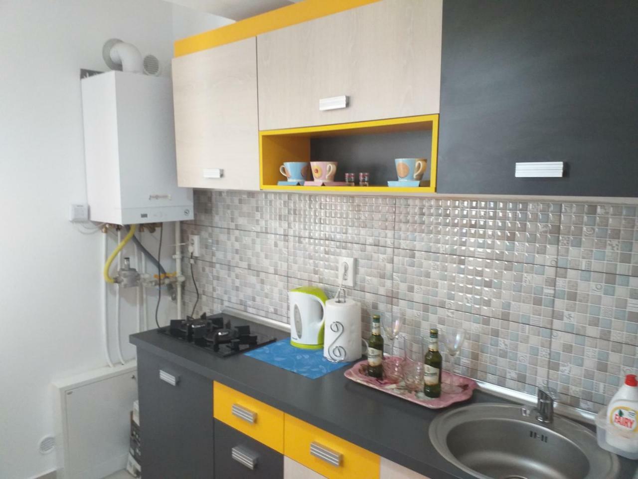 Downtown "Rendez-Vous" Luxury Apartment Bacau Luaran gambar