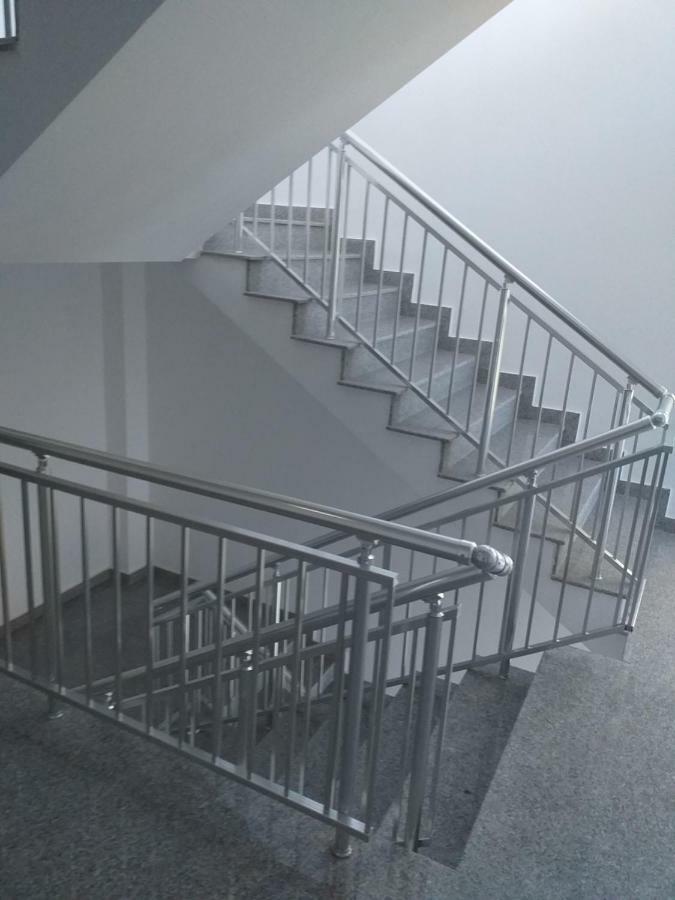 Downtown "Rendez-Vous" Luxury Apartment Bacau Luaran gambar
